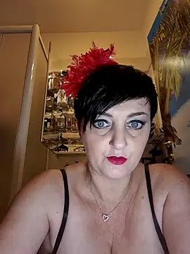 Snapshot of lucillabollente chatting on 10-06-25, 04:02 lucillabollente online show from 10-06-25, 04:02