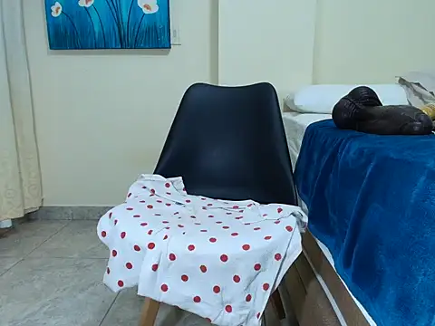 annitax online show from 10-26-25, 11:27