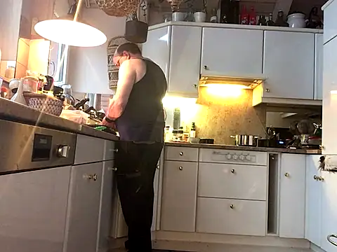 wankcellar online show from 12-04-25, 03:22