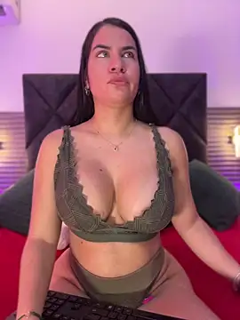 Zafira Alabi online show from 06-20-26, 03:50