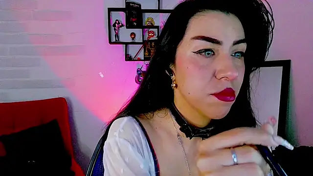 sky girl1 online show from 10-18-25, 03:08