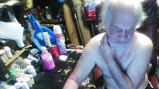 russtee online show from 01-10-26, 06:36