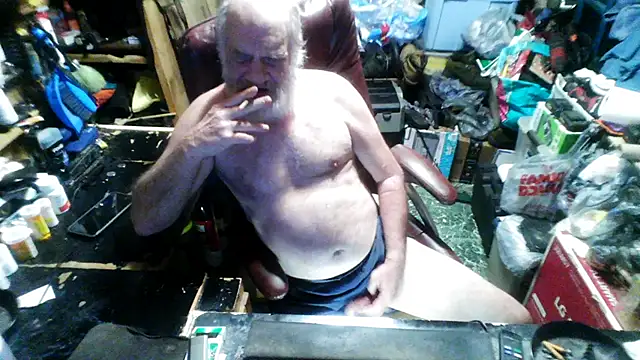 russtee online show from 11-23-25, 04:17