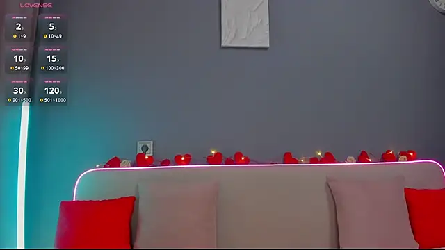 Snapshot of Malika_Lisan chatting on 02-14-26, 03:07 Malika Lisan online show from 02-14-26, 03:07