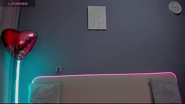 Snapshot of Malika_Lisan chatting on 02-16-26, 02:32 Malika Lisan online show from 02-16-26, 02:32