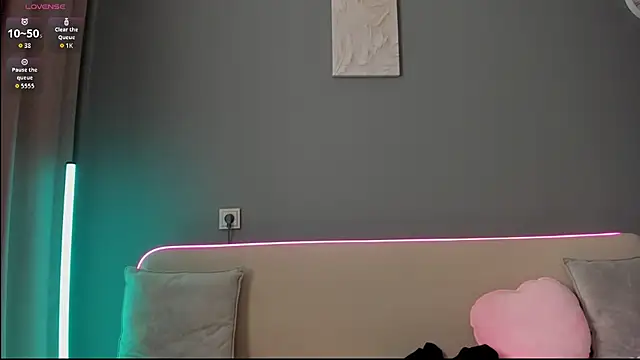 Malika Lisan online show from 03-29-26, 02:35