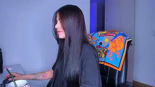 Lisegg  online show from 04-07-26, 10:17