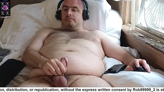 Snapshot of rob99999_2 chatting on 06-27-26, 12:22 rob99999 2 online show from 06-27-26, 12:22