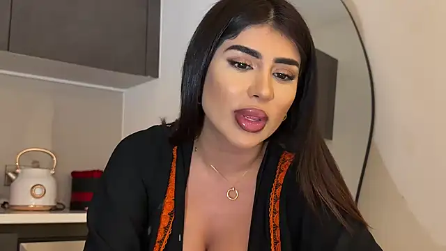 Snapshot of ArabicBarbie chatting on 04-12-26, 11:41 ArabicBarbie online show from 04-12-26, 11:41