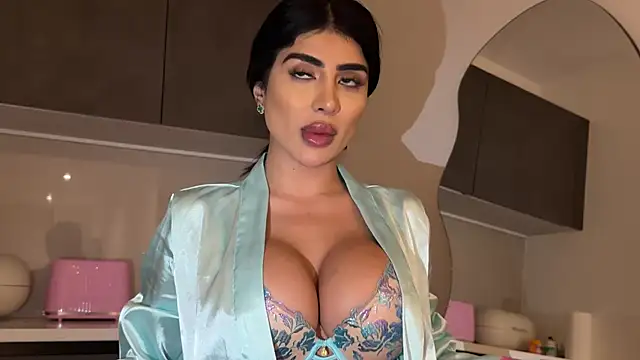 ArabicBarbie online show from 03-23-26, 10:42