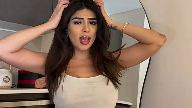 Snapshot of ArabicBarbie chatting on 04-28-26, 11:20 ArabicBarbie online show from 04-28-26, 11:20