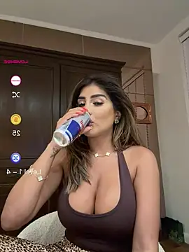 Snapshot of ArabicBarbie chatting on 07-22-26, 09:50 ArabicBarbie online show from 07-22-26, 09:50