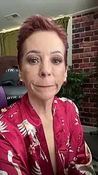 RubyLynne online show from 04-04-26, 08:59