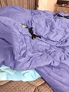 Snapshot of CerroCerro chatting on 03-04-26, 12:40 CerroCerro online show from 03-04-26, 12:40