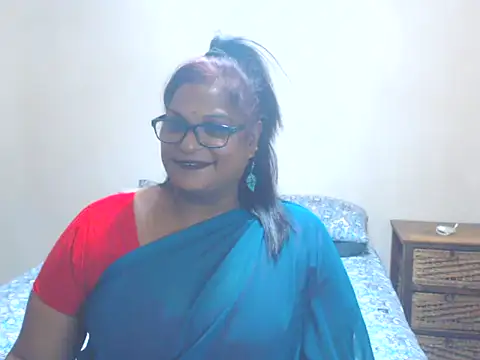 Snapshot of sexylax17 chatting on 04-26-26, 03:42 sexylax17 online show from 04-26-26, 03:42