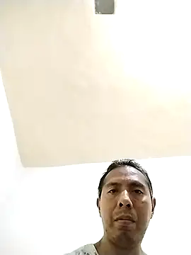 desnudo Sexoxo online show from 10-27-25, 11:38