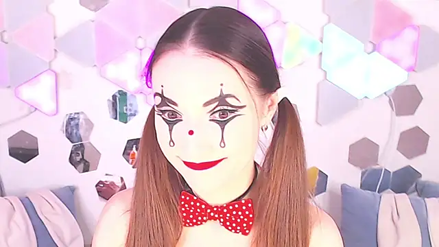 LexiKiss online show from 11-29-25, 10:43