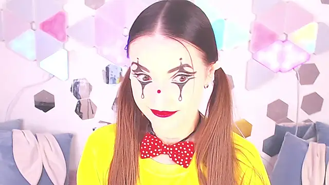 LexiKiss online show from 12-02-25, 10:44