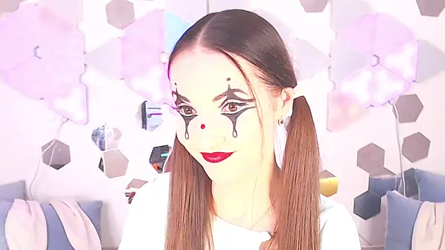 LexiKiss online show from 11-04-25, 10:24