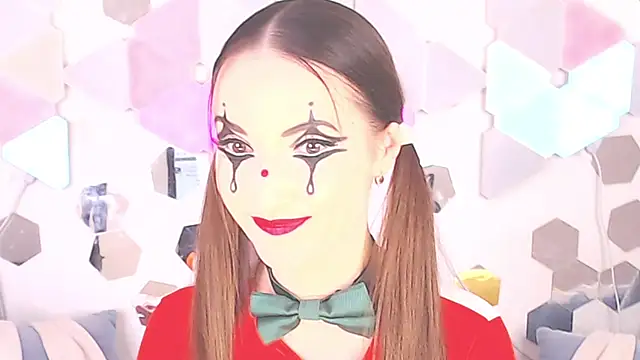 LexiKiss online show from 10-15-25, 07:33