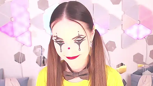 LexiKiss online show from 09-24-25, 06:31