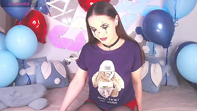 LexiKiss online show from 03-21-25, 12:50