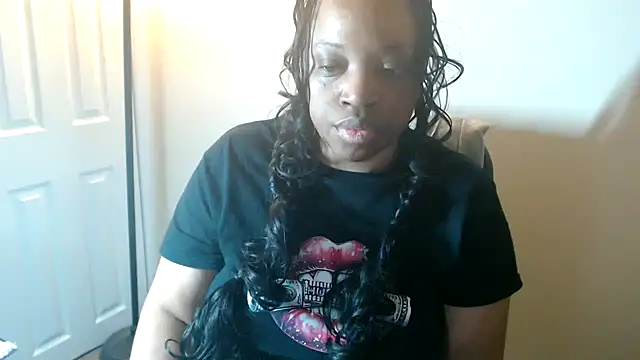 Sexymona1218 online show from 03-25-26, 09:30