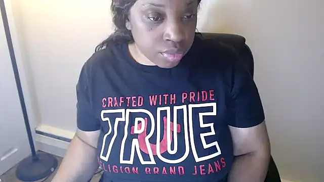 Sexymona1218 online show from 02-05-26, 05:47