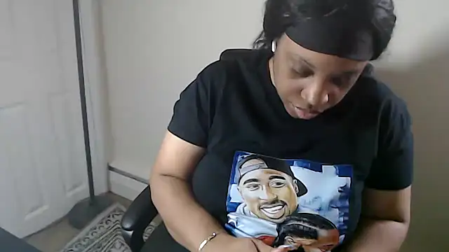 Sexymona1218 online show from 03-11-26, 06:02