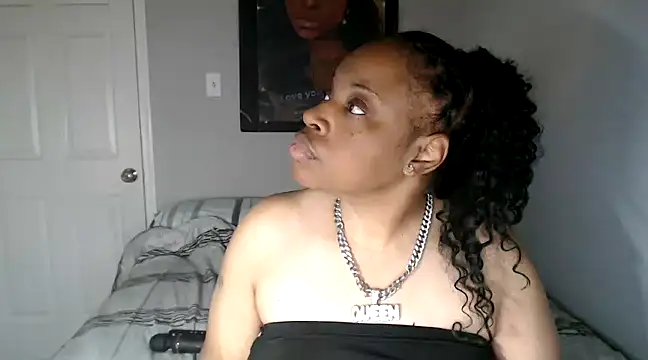 Snapshot of Sexymona1218 chatting on 03-05-25, 10:55 Sexymona1218 online show from 03-05-25, 10:55
