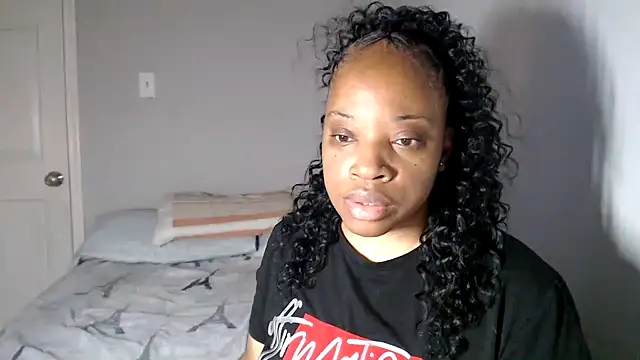 Sexymona1218 online show from 11-15-25, 05:22