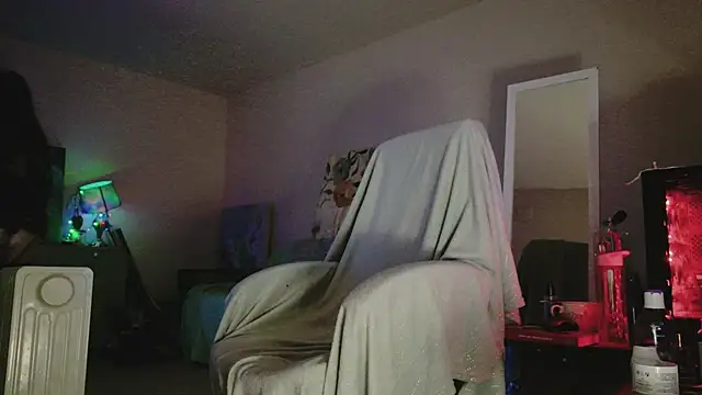 lara heaven online show from 03-29-26, 03:35