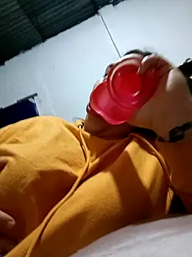 xandra252 online show from 04-04-26, 03:13