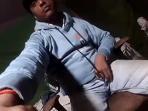 desiboy1101 online show from 12-18-25, 01:26