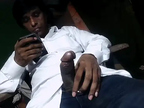 desiboy1101 online show from 09-28-25, 04:41