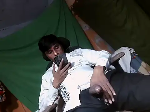 desiboy1101 online show from 11-12-25, 02:21