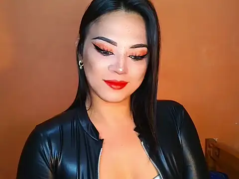 AsianQueenAlexaXx online show from 05-19-26, 06:15