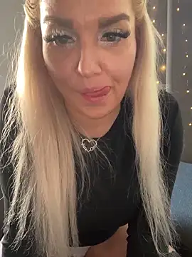 MIA-XXX online show from 11-05-25, 11:46