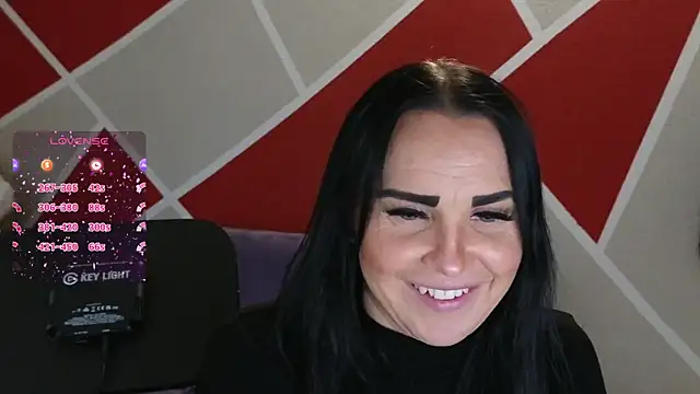 Snapshot of MIA-XXX chatting on 01-16-25, 02:30 MIA-XXX online show from 01-16-25, 02:30