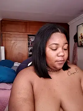 Snapshot of Daddys_girl1 chatting on 09-28-25, 10:06 Daddys girl1 online show from 09-28-25, 10:06