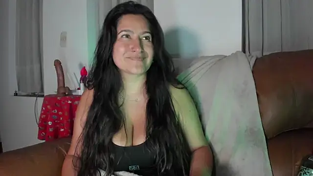 DeesseLuxure online show from 11-19-25, 08:14