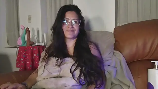 DeesseLuxure online show from 10-08-25, 08:38