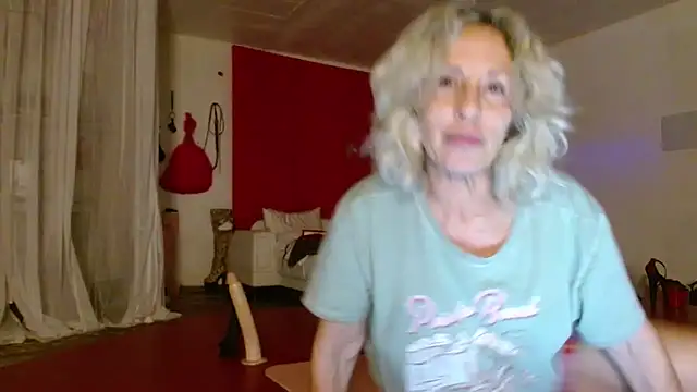 Snapshot of Sweet-Ginger chatting on 03-19-26, 03:17 Sweet-Ginger online show from 03-19-26, 03:17