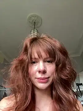 Snapshot of Oopsfoxy chatting on 05-29-26, 07:03 Oopsfoxy online show from 05-29-26, 07:03