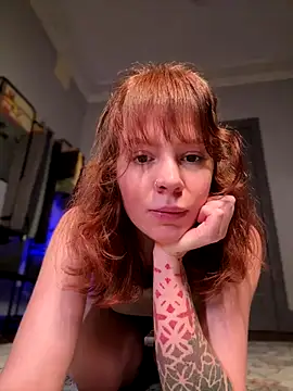 Oopsfoxy online show from 12-21-25, 04:08