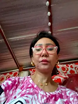 sweetieme online show from 02-05-26, 03:02