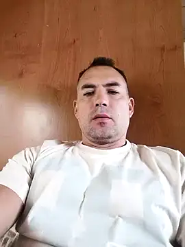 Snapshot of dannypretty chatting on 07-01-26, 05:02 dannypretty online show from 07-01-26, 05:02