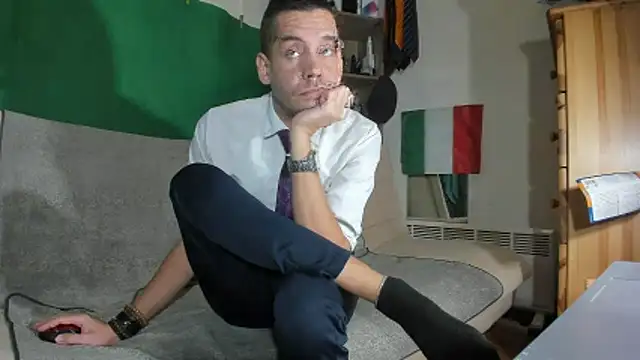 viraglaci18xh online show from 11-08-25, 09:07