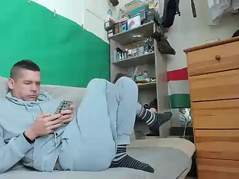 viraglaci18xh online show from 10-27-25, 10:49