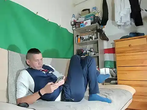 viraglaci18xh online show from 10-21-25, 11:31